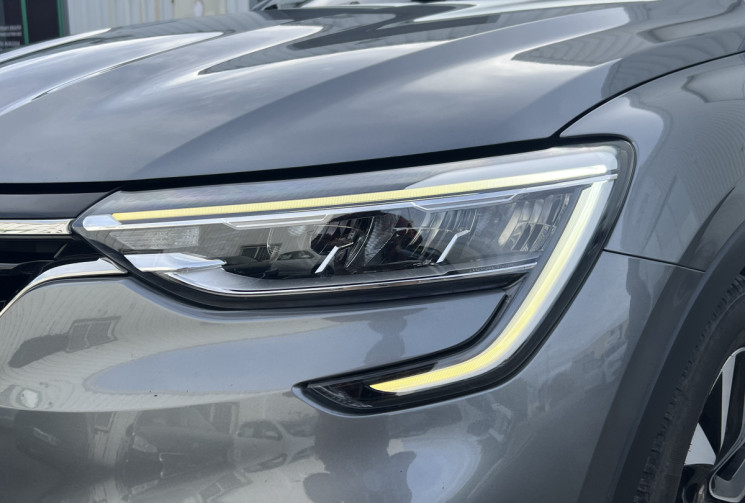 Renault Arkana business