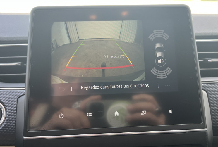 Renault Arkana business