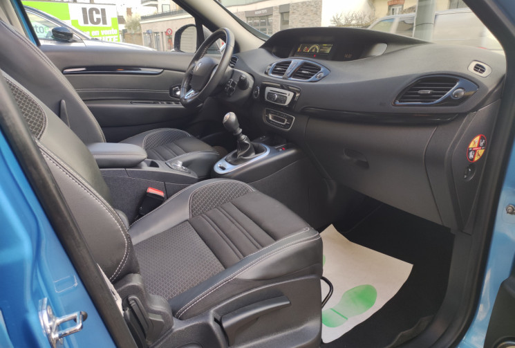 Renault Scénic  III Phase 2 BOSE 1.2 TCe 16V S&S 132 cv