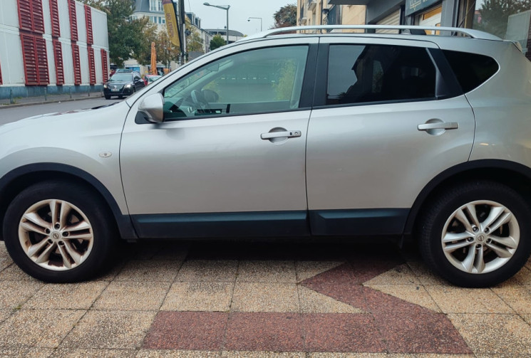 Nissan Qashqai 2.0 dCi All-Mode 4WD 150 cv TEKNA + 1ere main