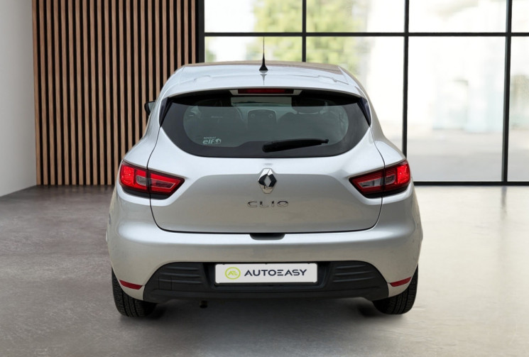 Renault Clio 0.9 TCE 75 LIFE - 5300 KMS SEULEMENT 