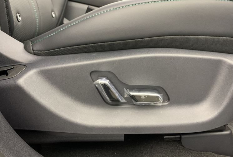 BYD Seal U 1.5l DM-i 218 ch PHEV Boost / Hybride rechargeable / Automatique / Carplay / -22%