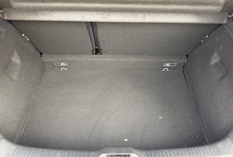 Renault Clio 0.9 TCE 75 LIFE - 5300 KMS SEULEMENT 