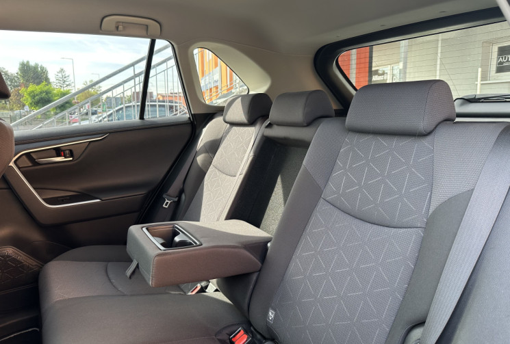 Toyota RAV4 Hybride 218 Dynamic 2WD