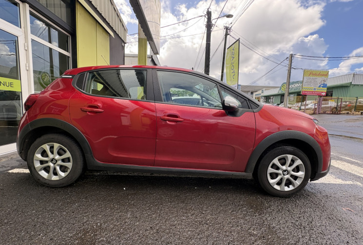 Citroën C3 III Phase 2 1.2 VTi PureTech 12V 83 cv // Première main// Faible Kilométrage