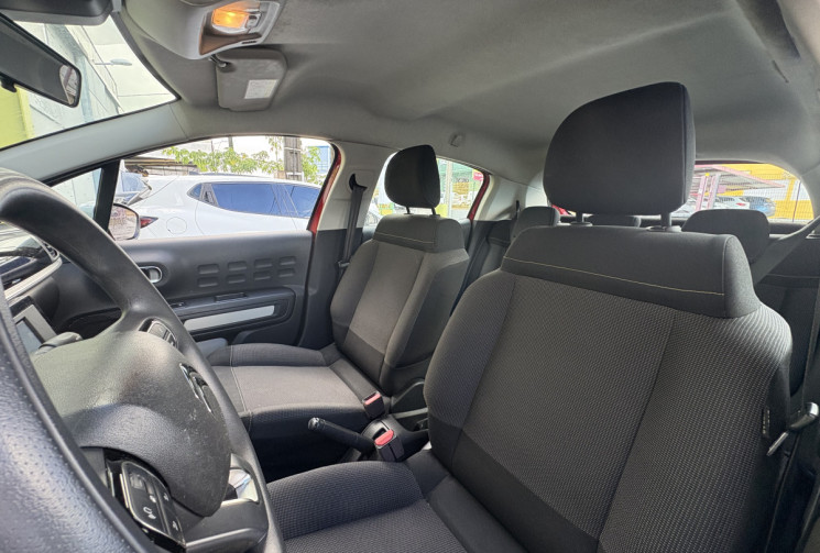 Citroën C3 III Phase 2 1.2 VTi PureTech 12V 83 cv // Première main// Faible Kilométrage