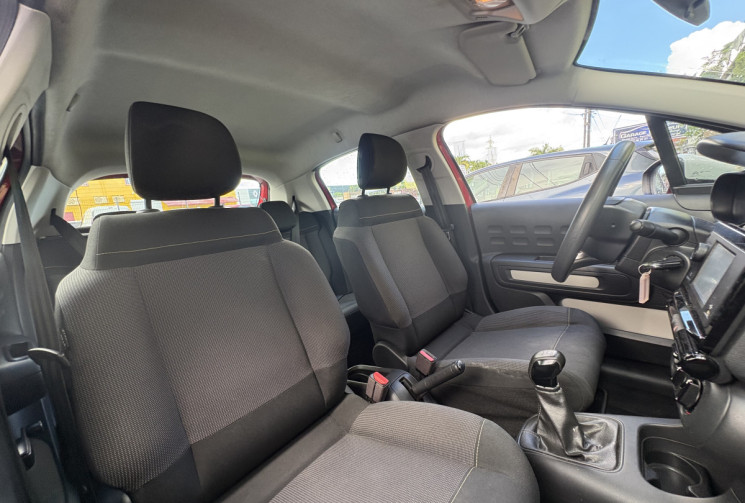 Citroën C3 III Phase 2 1.2 VTi PureTech 12V 83 cv // Première main// Faible Kilométrage