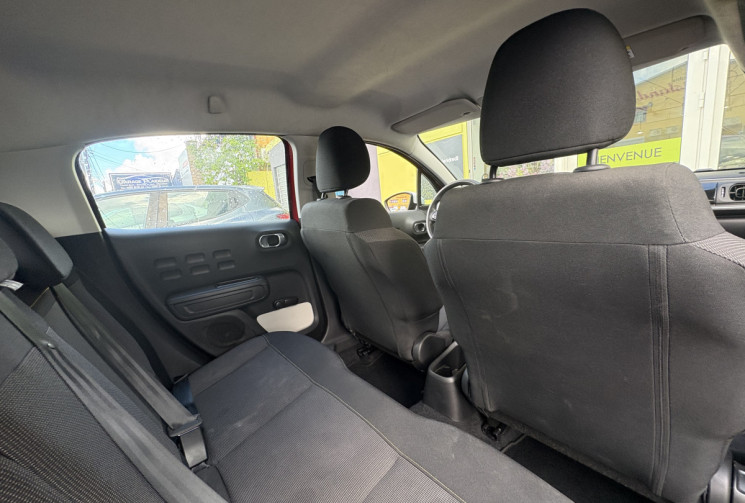 Citroën C3 III Phase 2 1.2 VTi PureTech 12V 83 cv // Première main// Faible Kilométrage