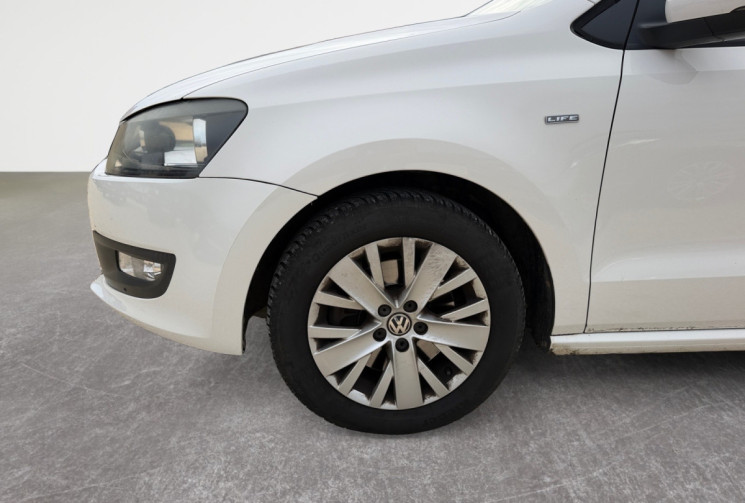 Volkswagen Polo 1.2 TSI 105 CH LIFE - 1ERE MAIN 
