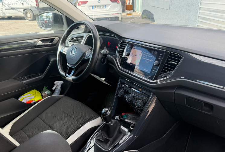 Volkswagen T-Roc 1.5 TSI 150 Carat / SUIVI OK / REVISEE / GARANTIE