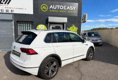 Volkswagen Tiguan 2.0 TDI 150 CARAT R LINE / TOIT OUVRANT / APPLE CAR PLAY / SUIVI VOLKSWAGEN 