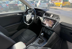 Volkswagen Tiguan 2.0 TDI 150 CARAT R LINE / TOIT OUVRANT / APPLE CAR PLAY / SUIVI VOLKSWAGEN 