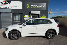 Volkswagen Tiguan 2.0 TDI 150 CARAT R LINE / TOIT OUVRANT / APPLE CAR PLAY / SUIVI VOLKSWAGEN 