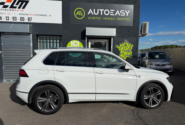 Volkswagen Tiguan 2.0 TDI 150 CARAT R LINE / TOIT OUVRANT / APPLE CAR PLAY / SUIVI VOLKSWAGEN 