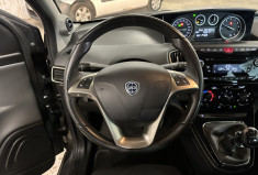Lancia YPSILON 1.2 Gold 69 /Distribution neuve/KM vérifié/Clim/Régulateur/Idéal Jeune permis