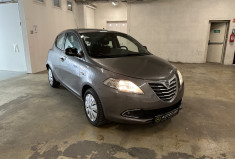 Lancia YPSILON 1.2 Gold 69 /Distribution neuve/KM vérifié/Clim/Régulateur/Idéal Jeune permis
