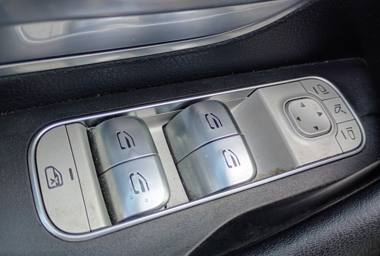 Mercedes GLE COUPE 350 de 9G-Tronic 4Matic AMG Line / SIÈGES CHAUFFANTS MASSANTS ET VENTILÉS
