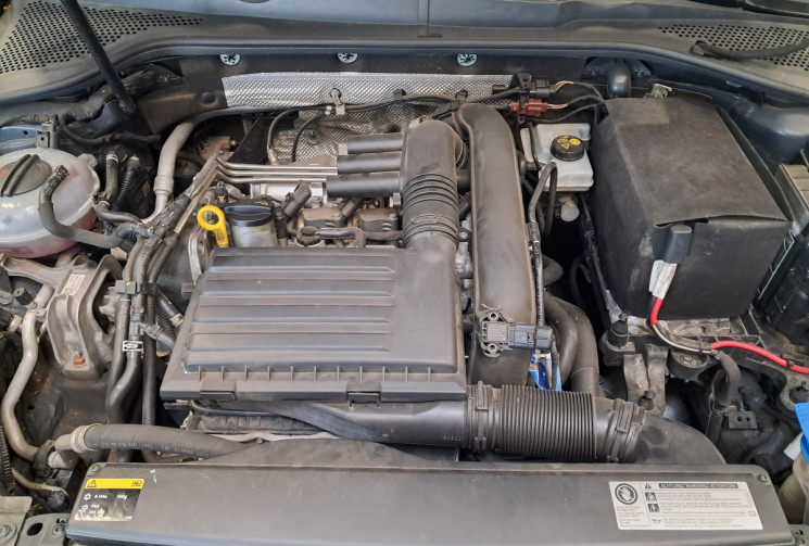 Volkswagen Golf  7 1.4 TSI 122ch CARAT 5p - SUIVI ENTRETIEN 