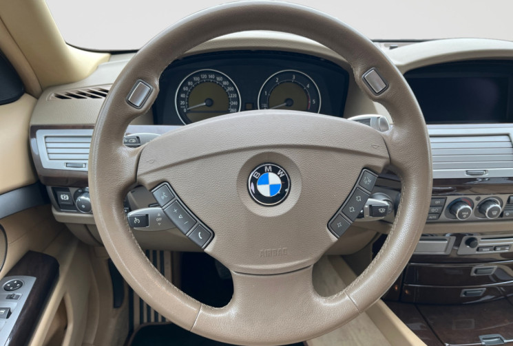 BMW SERIE 7 730 D PREMIERE MAIN