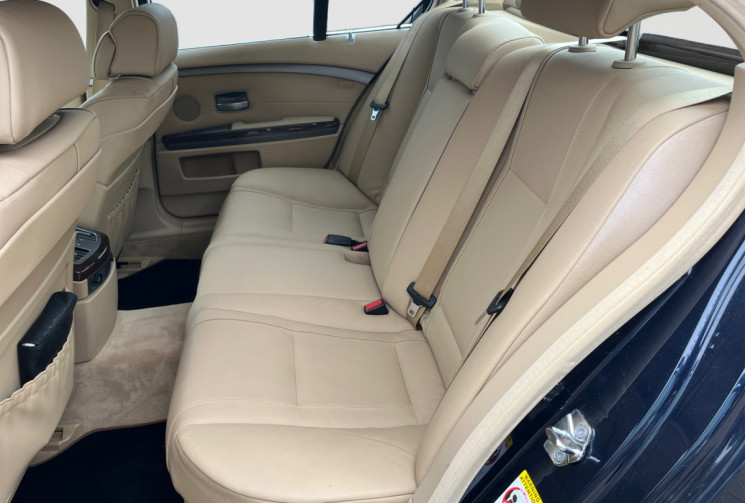 BMW SERIE 7 730 D PREMIERE MAIN