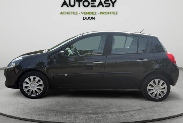 Renault Clio 1.2 16v 75ch