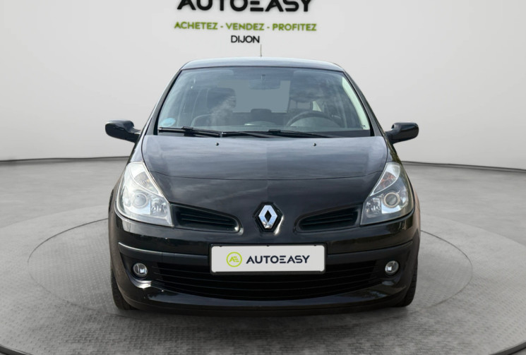 Renault Clio 1.2 16v 75ch