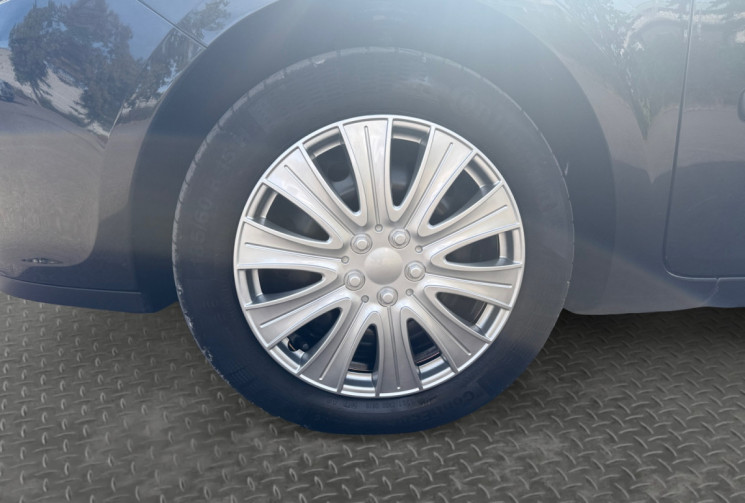 Renault Clio 1.2 16v 75ch