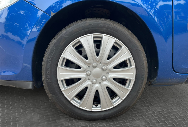 Renault Clio 1.2 16v 75ch