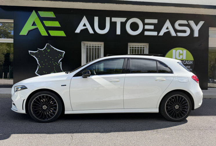 Mercedes Classe A AMG Line 250e 218 Premium Plus / Toit Ouvrant / CarPlay / Sieges chauffants