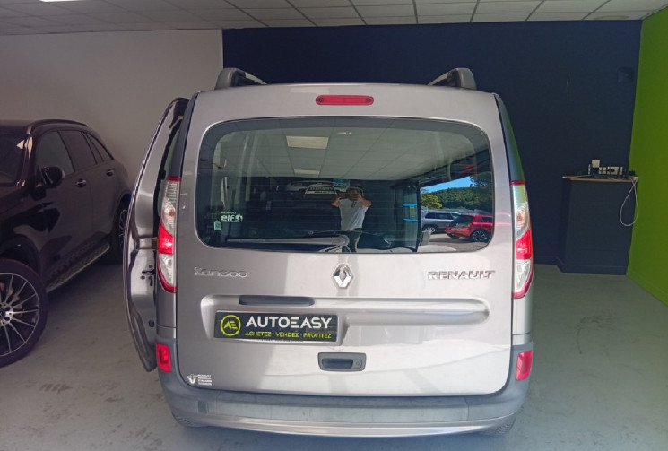 Renault Kangoo 90 CV PEPITE  - de 100 000 km. Distribution faite