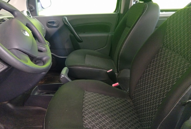 Renault Kangoo 90 CV PEPITE  - de 100 000 km. Distribution faite