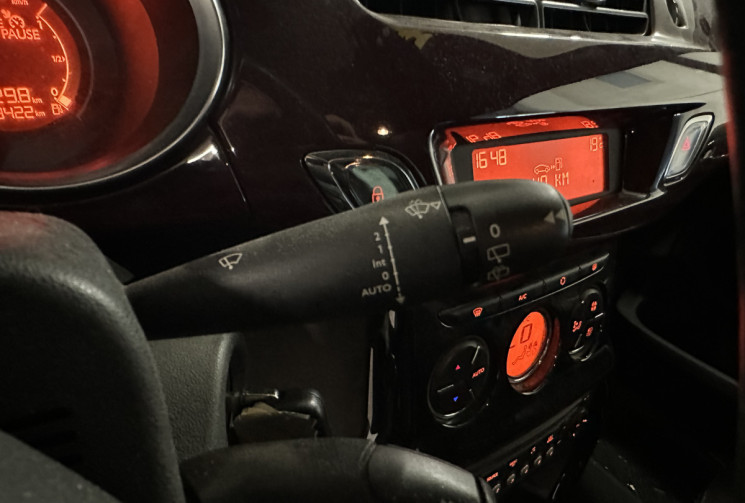 Citroën DS3  1.6 VTI 160 So chic / Climatisation automatique  / Régulateur / Radar AR