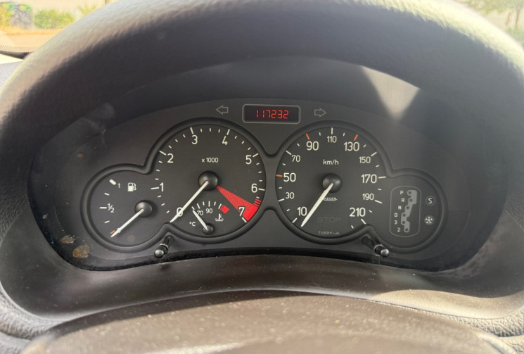 Peugeot 206 1.6 16V AUTOMATIQUE