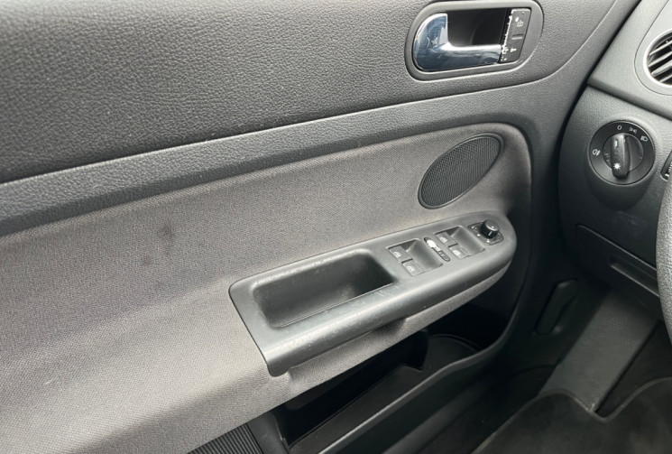 Volkswagen Golf Plus 1.6 FSI 