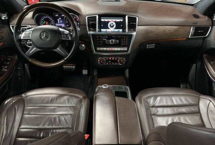 Mercedes Classe GL 63 AMG 5.5 V8 557