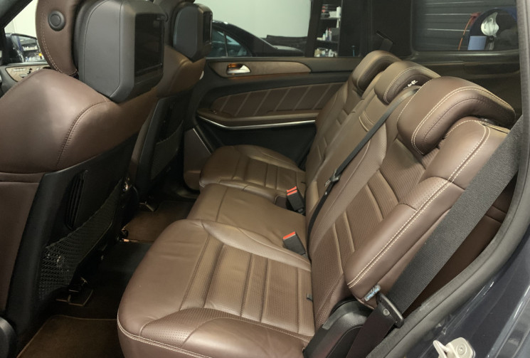 Mercedes Classe GL 63 AMG 5.5 V8 557