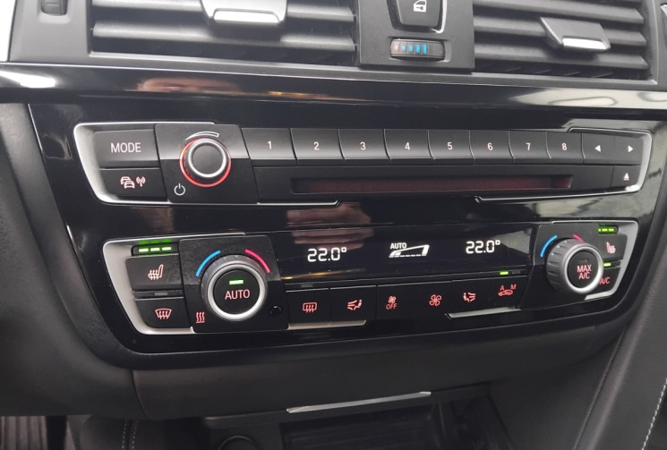 BMW M4 F82) - 3.0 431 - Toit Carbone - Suivi complet BMW
