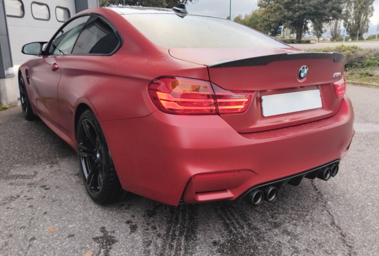 BMW M4 F82) - 3.0 431 - Toit Carbone - Suivi complet BMW