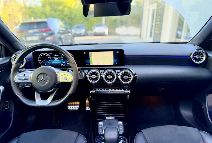 Mercedes Classe A AMG Line 250e 218 Premium Plus / Toit Ouvrant / CarPlay / Sieges chauffants