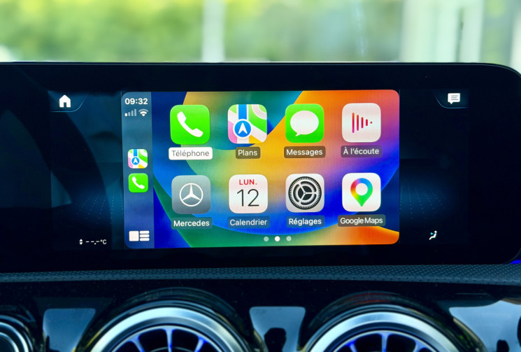 Mercedes Classe A AMG Line 250e 218 Premium Plus / Toit Ouvrant / CarPlay / Sieges chauffants
