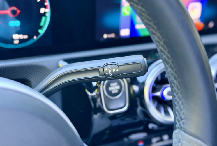 Mercedes Classe A AMG Line 250e 218 Premium Plus / Toit Ouvrant / CarPlay / Sieges chauffants