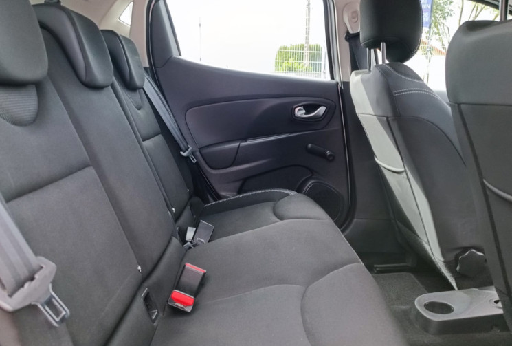 Renault Clio IV 5P PHASE 2 1.5 DCI 90 / DISTRIBUTION NEUVE / GARANTIE 12 MOIS