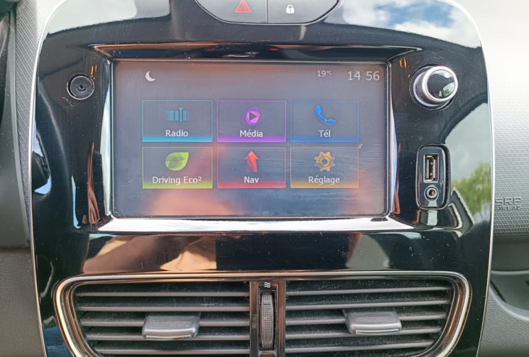 Renault Clio IV 5P PHASE 2 1.5 DCI 90 / DISTRIBUTION NEUVE / GARANTIE 12 MOIS