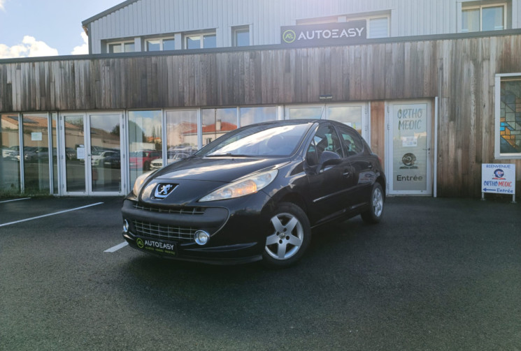 Peugeot 207 1.4 VTi 95 PREMIUM / ENTRETIEN SUIVI / 12 MOIS