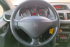Peugeot 207 1.4 VTi 95 PREMIUM / ENTRETIEN SUIVI / 12 MOIS