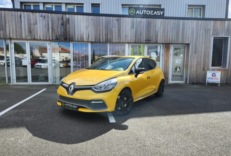 Renault Clio IV 5 Portes 1.6 Turbo 200 RS CUP / GARANTIE 12 MOIS