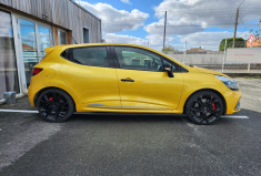 Renault Clio IV 5 Portes 1.6 Turbo 200 RS CUP / GARANTIE 12 MOIS