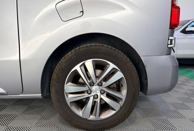Peugeot Expert STD-5PL-180cv HDi AUTO-CABINE APPRO-ASPHALT-ATTELAGE-DBLE PORTE -EAT8