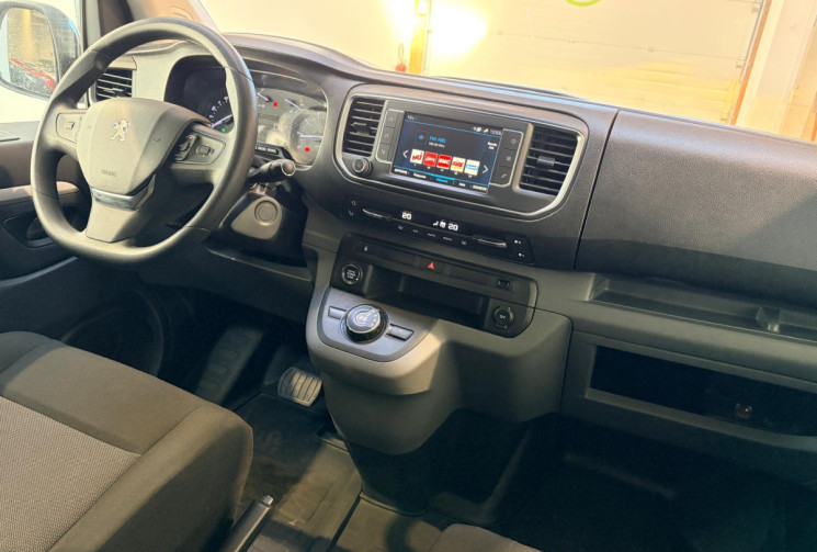 Peugeot Expert STD-5PL-180cv HDi AUTO-CABINE APPRO-ASPHALT-ATTELAGE-DBLE PORTE -EAT8
