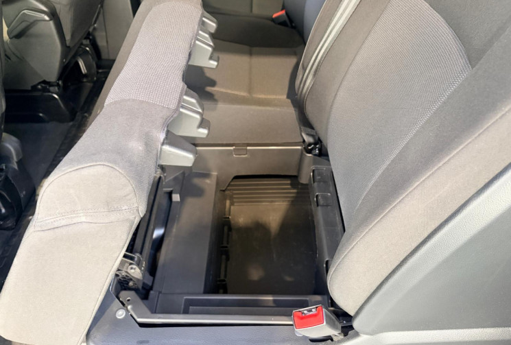 Peugeot Expert STD-5PL-180cv HDi AUTO-CABINE APPRO-ASPHALT-ATTELAGE-DBLE PORTE -EAT8